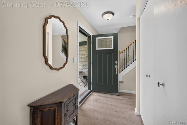 53962 Kirk Court, New Baltimore, MI 48047