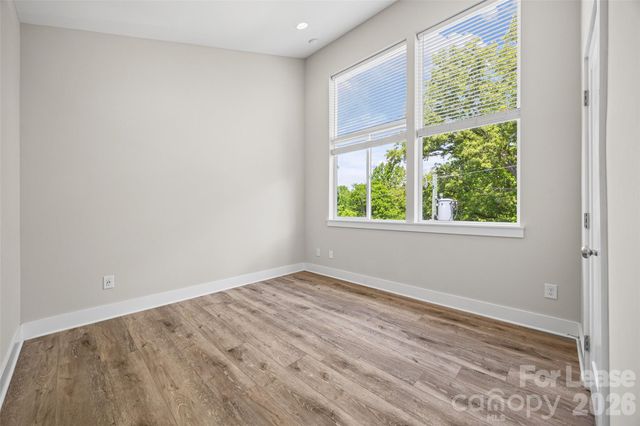 840 E 18th Street B, Charlotte, NC 28205