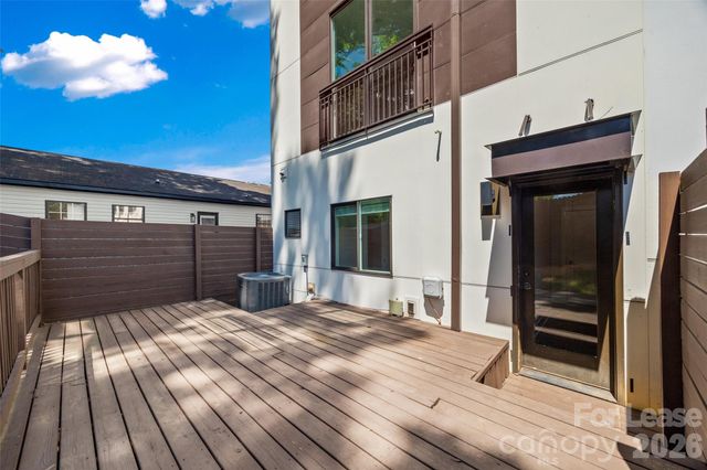 840 E 18th Street B, Charlotte, NC 28205