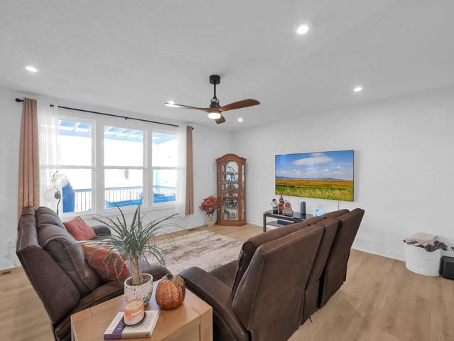 2003 Broccoli Drive, Hilliard, OH 43026