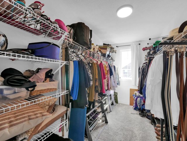 2003 Broccoli Drive, Hilliard, OH 43026