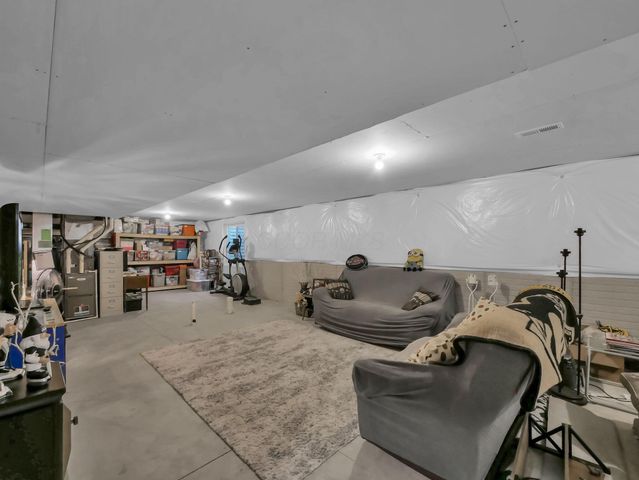 2003 Broccoli Drive, Hilliard, OH 43026