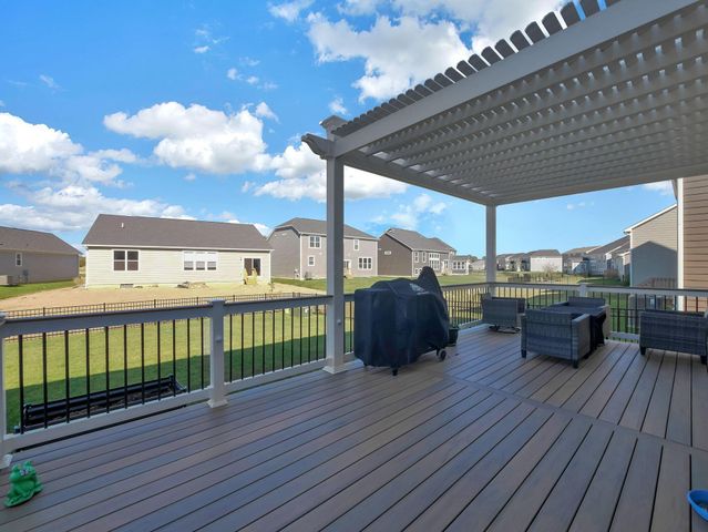 2003 Broccoli Drive, Hilliard, OH 43026