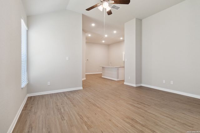 299-303 Colgin Dr, San Antonio, TX 78253