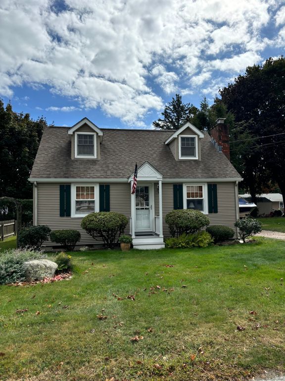 42 Sea Breeze Avenue, East Lyme, CT 06357