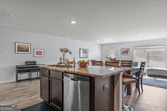 6550 Beaver Creek Trail, Atlanta, GA 30349