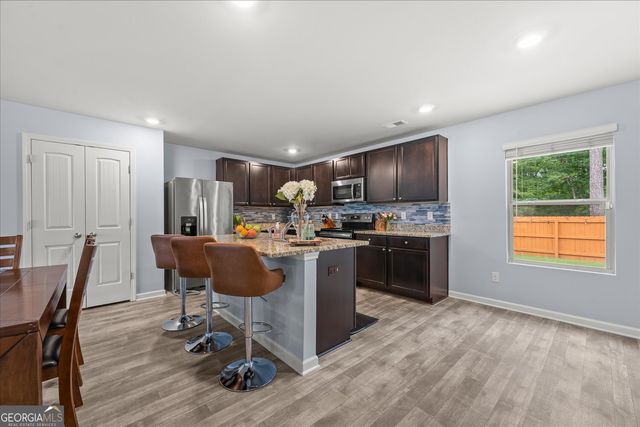 6550 Beaver Creek Trail, Atlanta, GA 30349