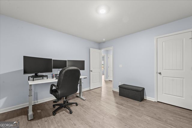 6550 Beaver Creek Trail, Atlanta, GA 30349