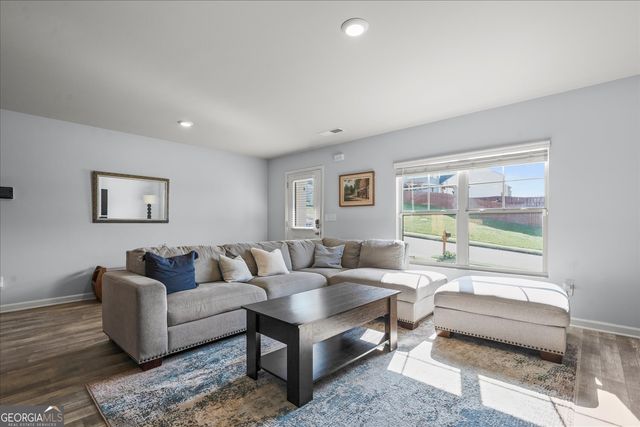 6550 Beaver Creek Trail, Atlanta, GA 30349