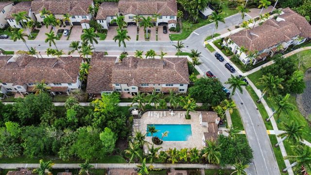 4560 Mediterranean Circle, Palm Beach Gardens, FL 33418
