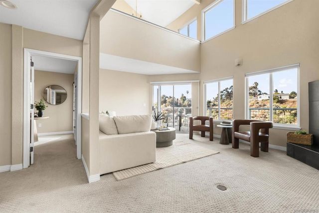 1084 Johnson Ave, San Diego, CA 92103