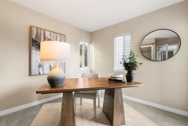 1084 Johnson Ave, San Diego, CA 92103