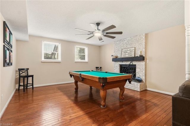 896 Oakhaven Forest Drive, Winston-salem, NC 27105