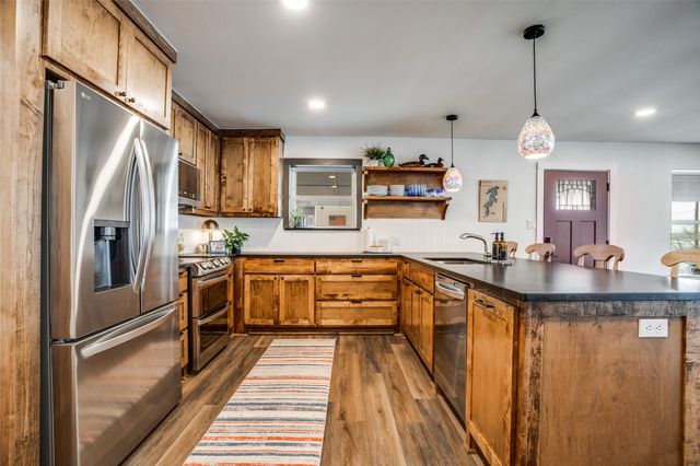 170 Cherokee Trail, Nocona, TX 76255