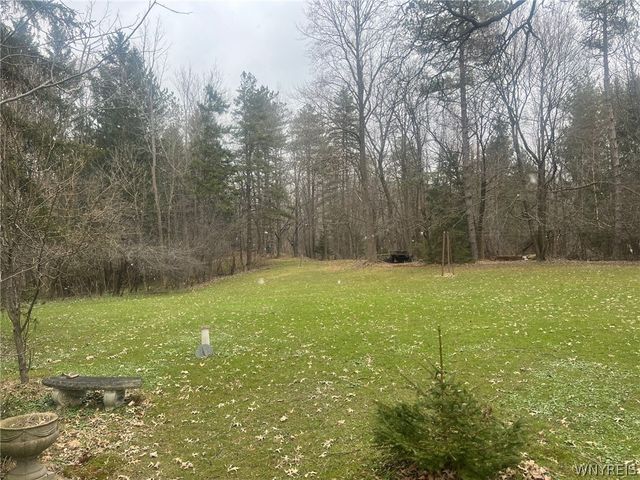 1351 Bullis Road, Elma, NY 14059