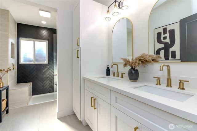 220 E 63RD Street, Tacoma, WA 98404