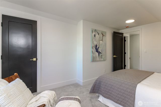 220 E 63RD Street, Tacoma, WA 98404