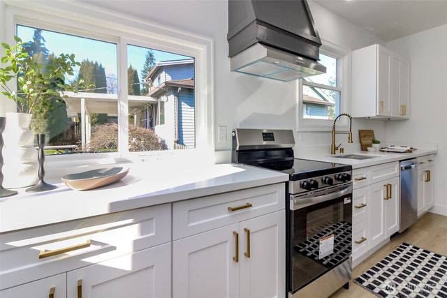 220 E 63RD Street, Tacoma, WA 98404