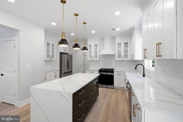125 PENNSYLVANIA, Barnegat, NJ 08005