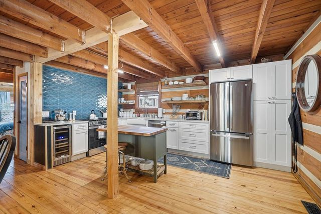 33 Foxhound Drive, Ellijay, GA 30540