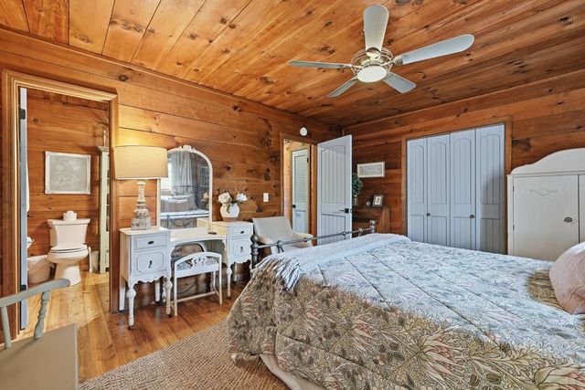 33 Foxhound Drive, Ellijay, GA 30540