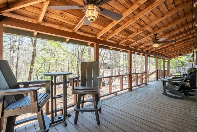 33 Foxhound Drive, Ellijay, GA 30540