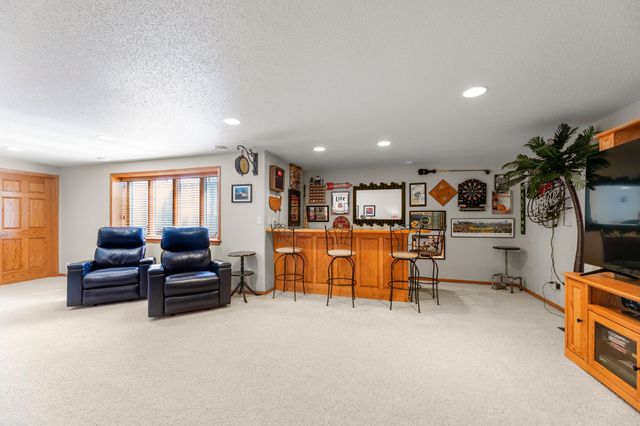 4432 3rd Street S, Moorhead, MN 56560