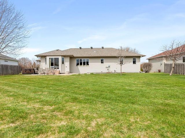 4432 3rd Street S, Moorhead, MN 56560