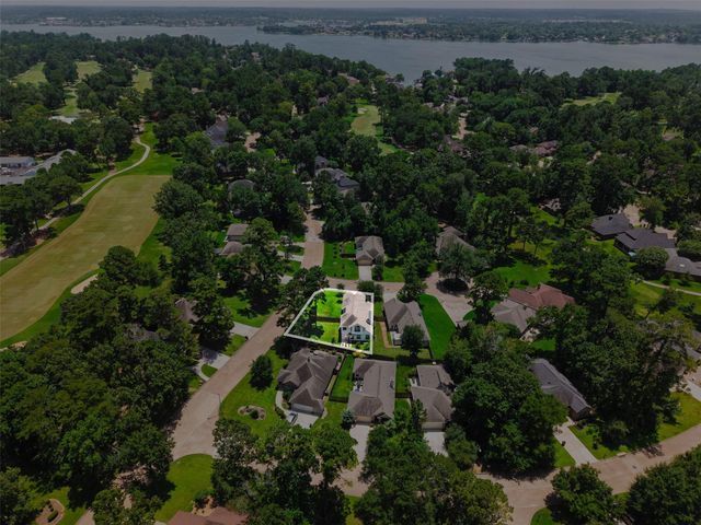 13302 Boca Raton Circle, Montgomery, TX 77356