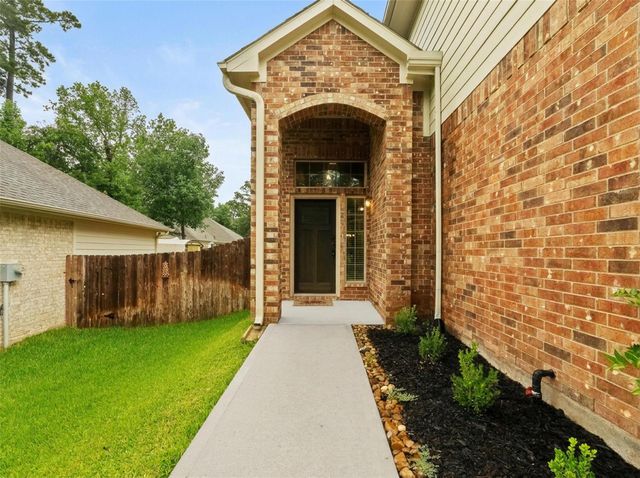 13302 Boca Raton Circle, Montgomery, TX 77356