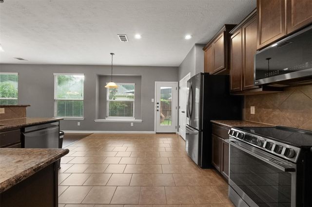 13302 Boca Raton Circle, Montgomery, TX 77356