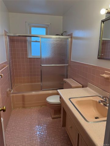 167 Lincoln Avenue, Yonkers, NY 10704