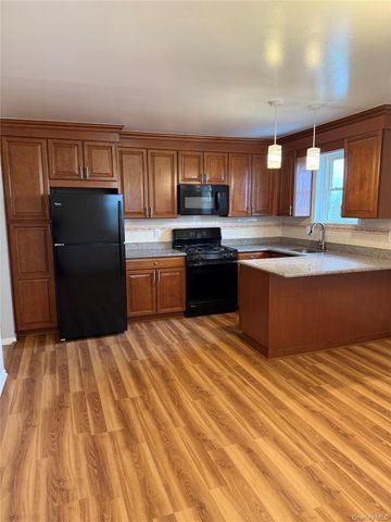 167 Lincoln Avenue, Yonkers, NY 10704