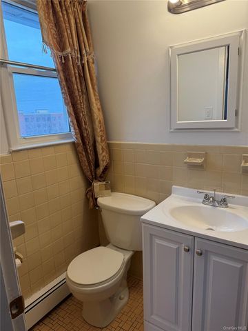 167 Lincoln Avenue, Yonkers, NY 10704