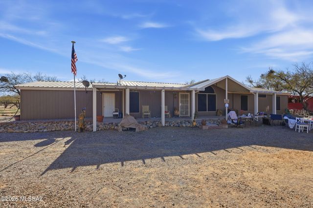 26860 S Purple Finch Lane, Amado, AZ 85645