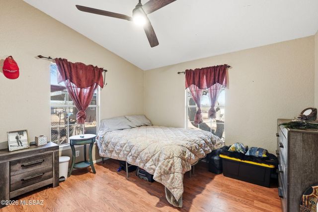 26860 S Purple Finch Lane, Amado, AZ 85645