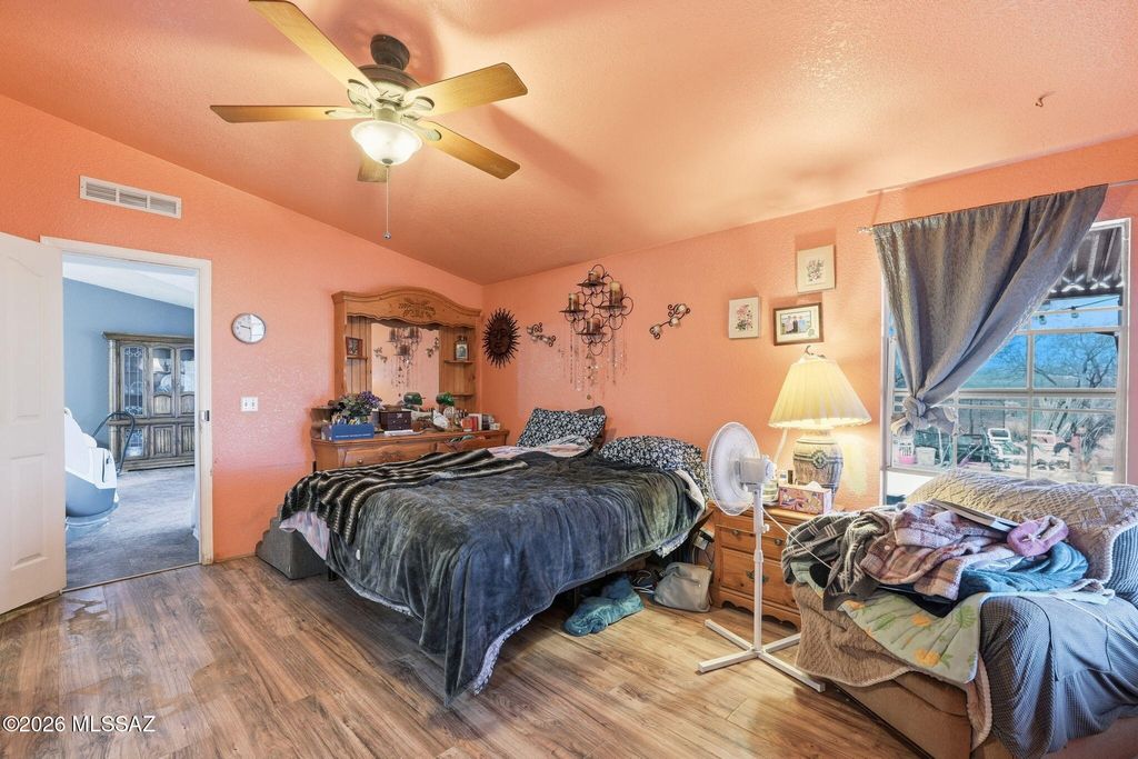 Image 19 of property listing at 26860 S Purple Finch Lane, Amado, AZ 85645
