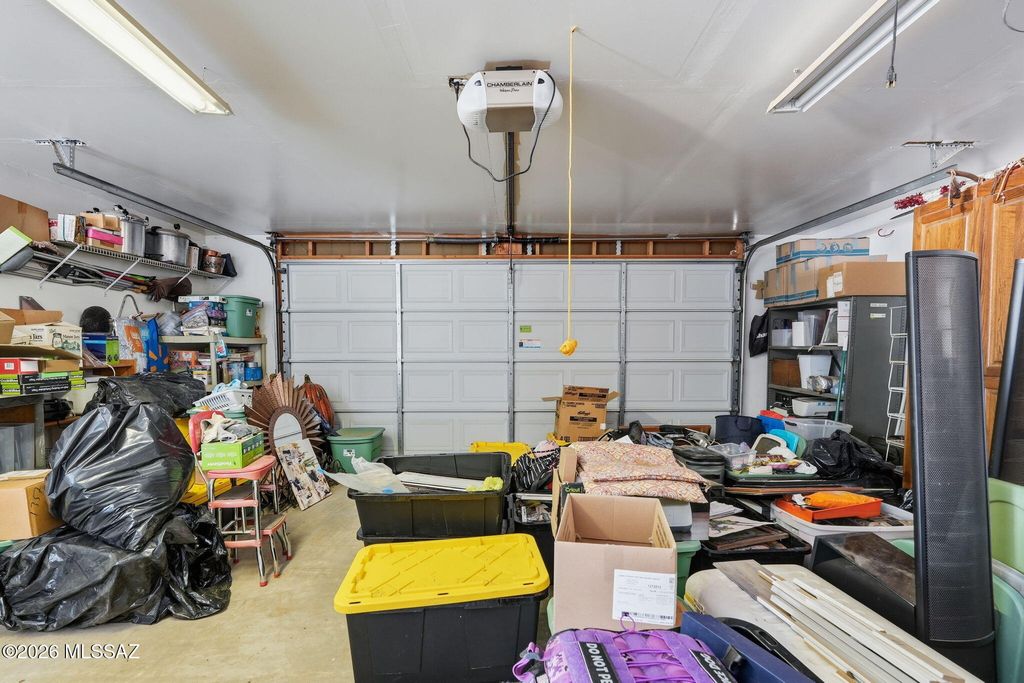 Image 27 of property listing at 26860 S Purple Finch Lane, Amado, AZ 85645