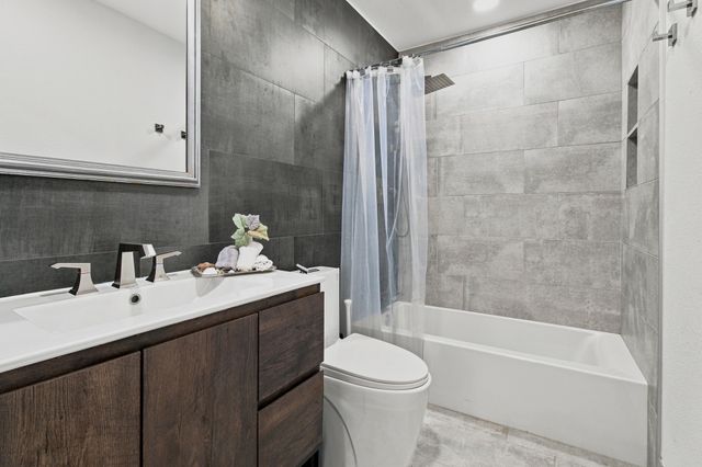 450 Ginger Court, Southlake, TX 76092