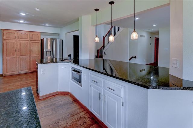 1103 Brookside Place, Raymore, MO 64083
