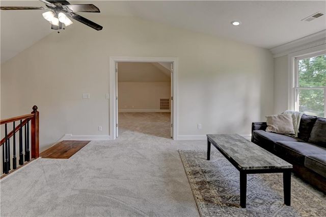 1103 Brookside Place, Raymore, MO 64083