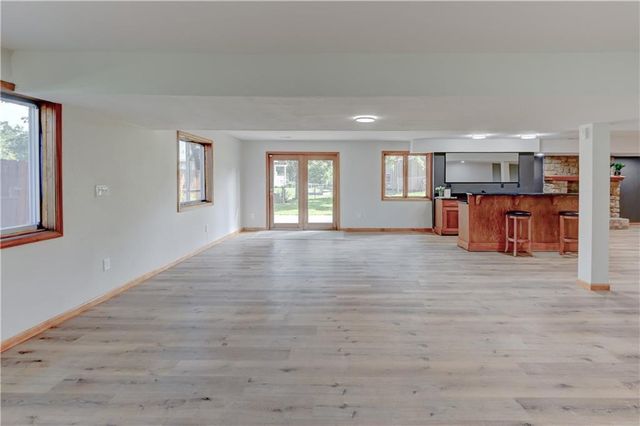 1103 Brookside Place, Raymore, MO 64083