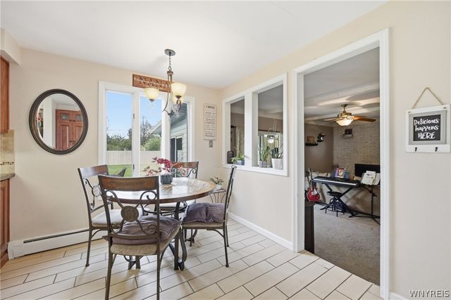 8860 Disney Drive, Niagara, NY 14304