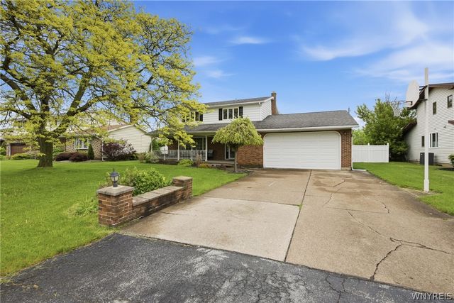 8860 Disney Drive, Niagara, NY 14304