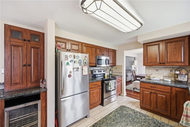 8860 Disney Drive, Niagara, NY 14304