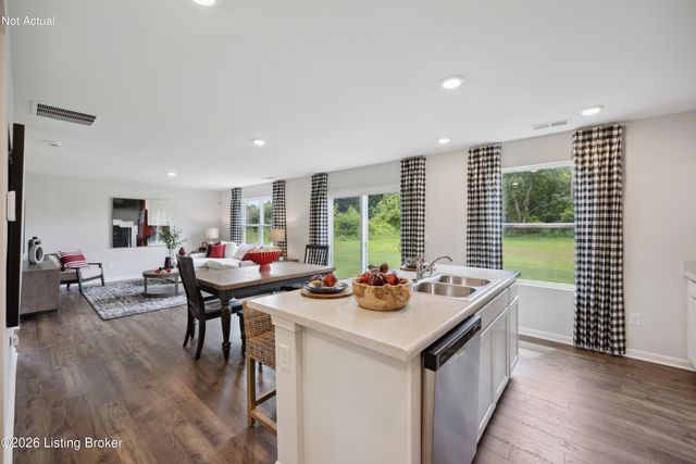 140 Shoemaker Ln, Elizabethtown, KY 42701