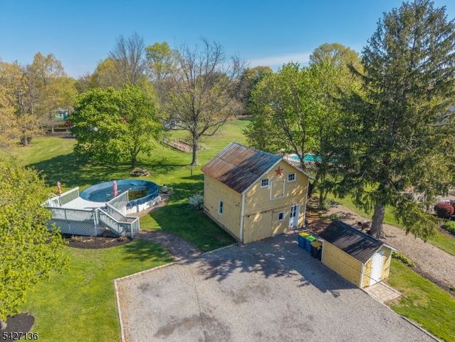 272 Skillman Rd, Montgomery Twp., NJ 08558