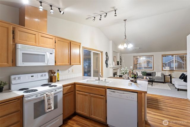 17512 17th Avenue E, Spanaway, WA 98387