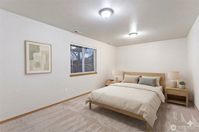 17512 17th Avenue E, Spanaway, WA 98387