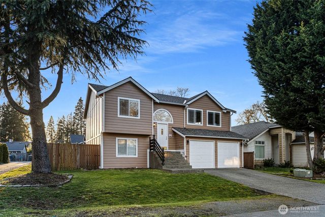 17512 17th Avenue E, Spanaway, WA 98387